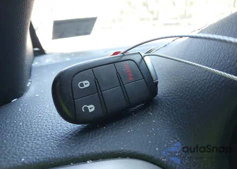 2020 Jeep Grand Cherokee Laredo E 4X2 из США, поврежденный, VIN 1C4RJEAG4LC244539